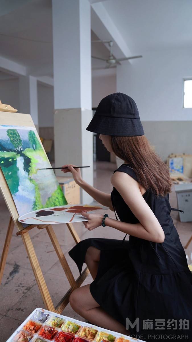 校园模特