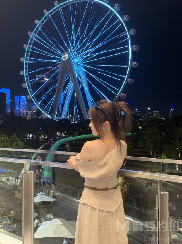 清新模特