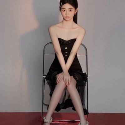 胶片模特