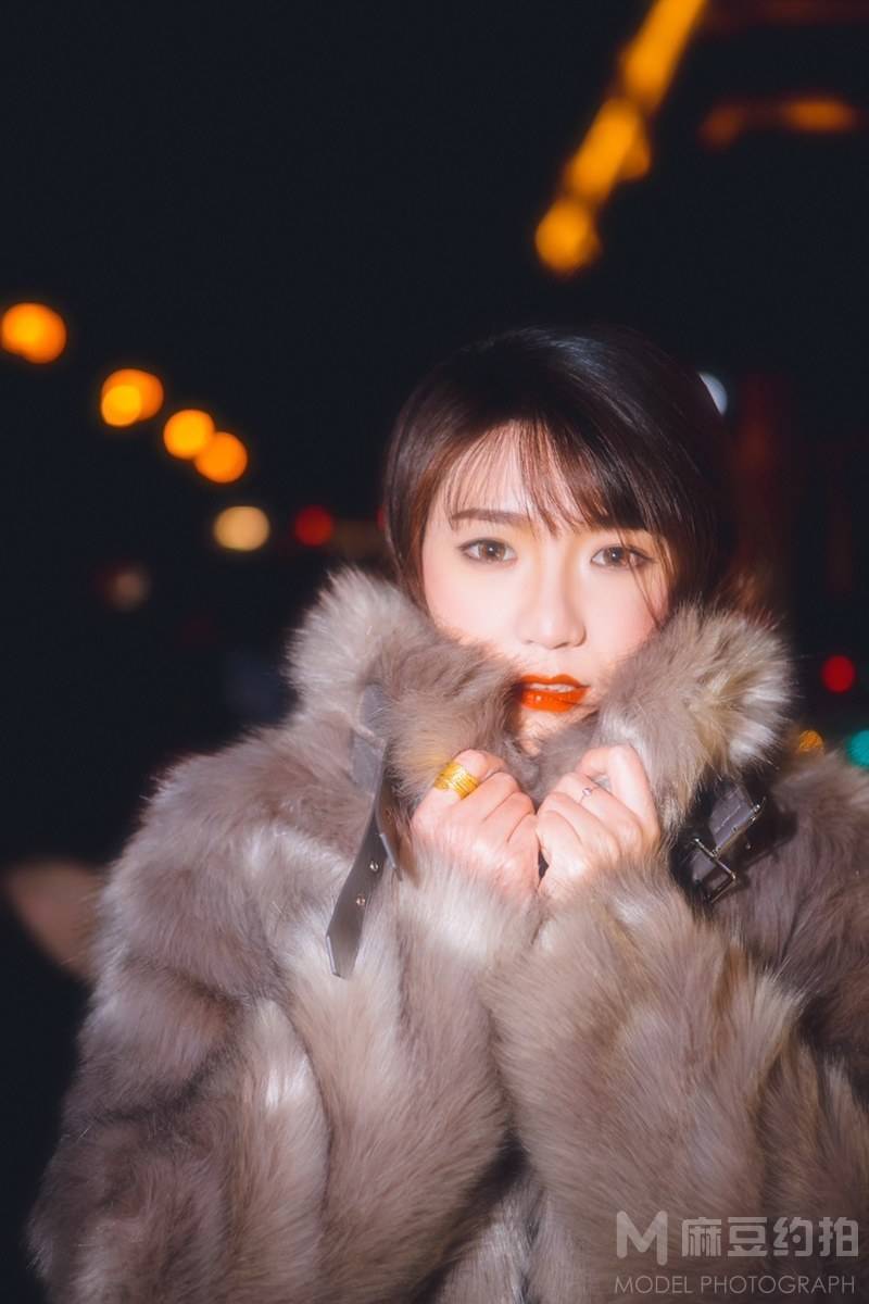 夜景模特