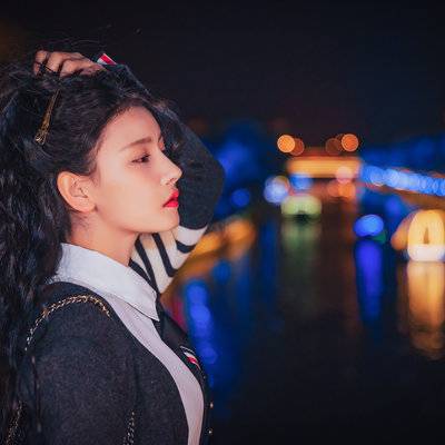 夜景模特