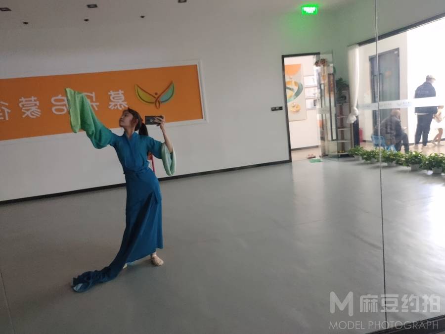民国模特