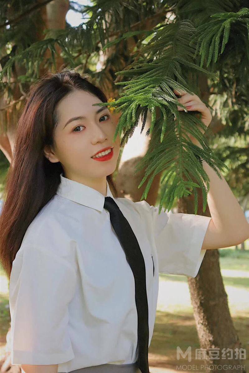 纪实模特