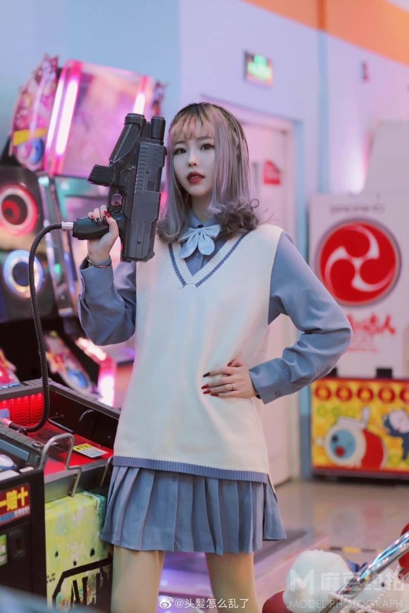 校园模特