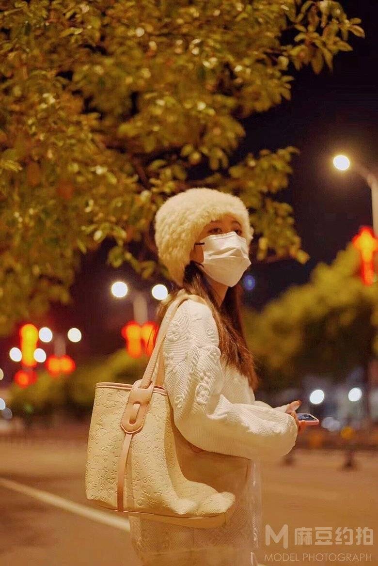 夜景模特