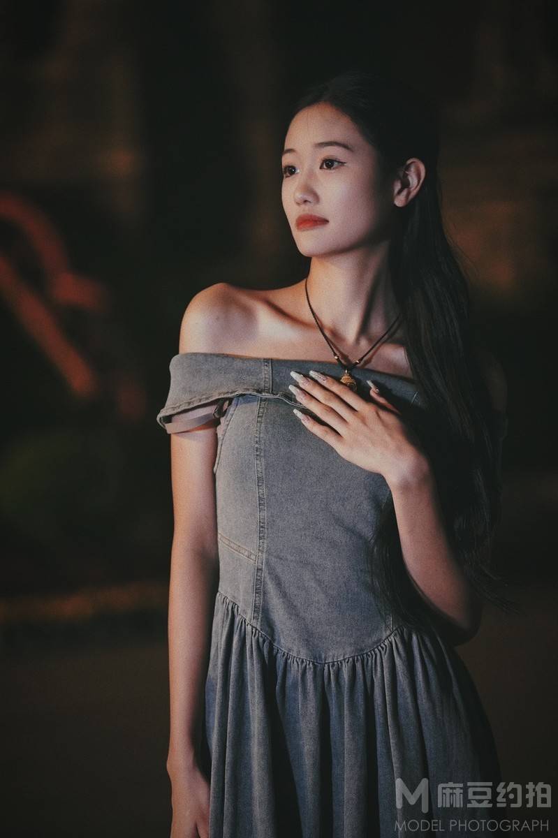 夜景模特