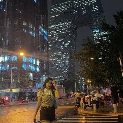 校园模特