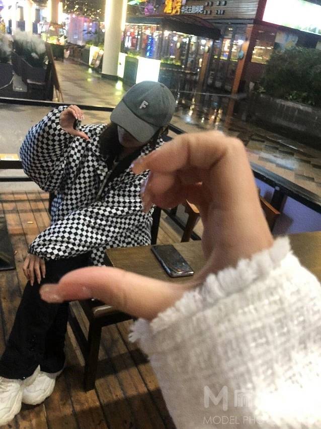 情侣模特