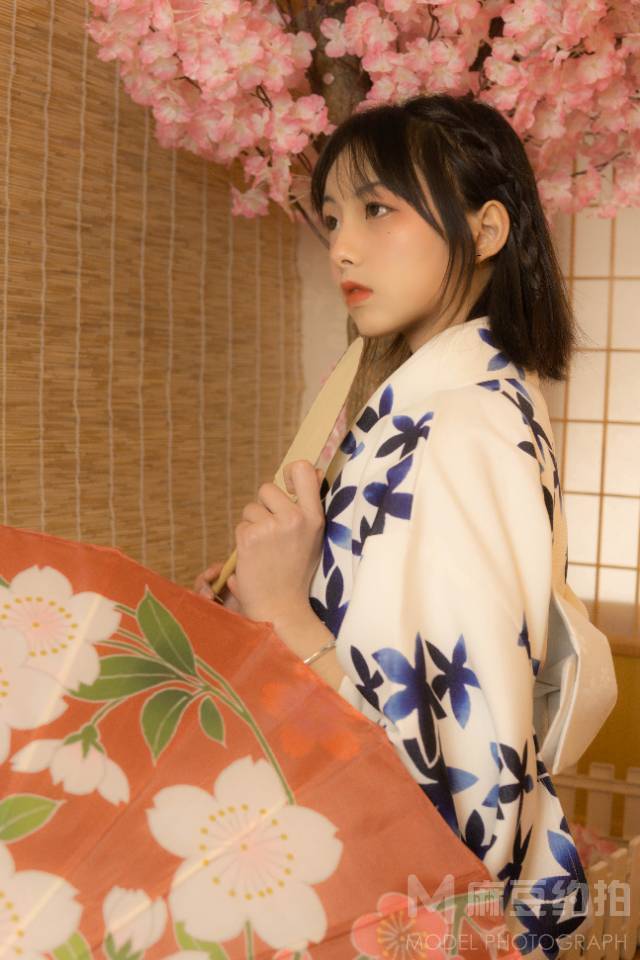 和服模特