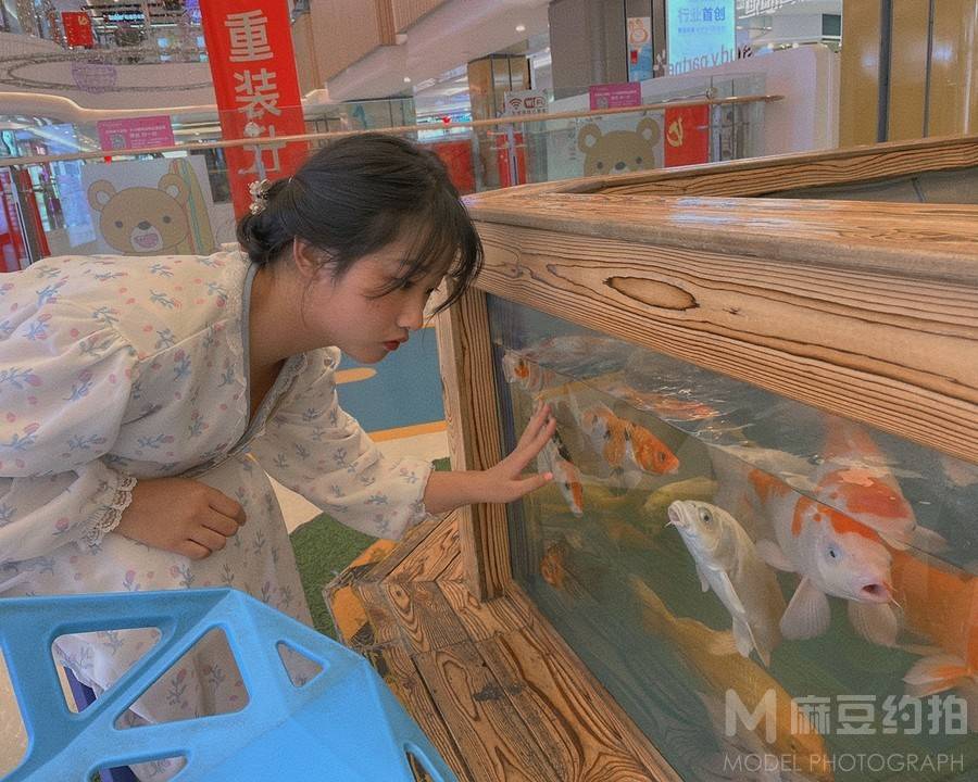清新模特