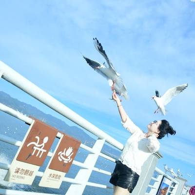 清新模特
