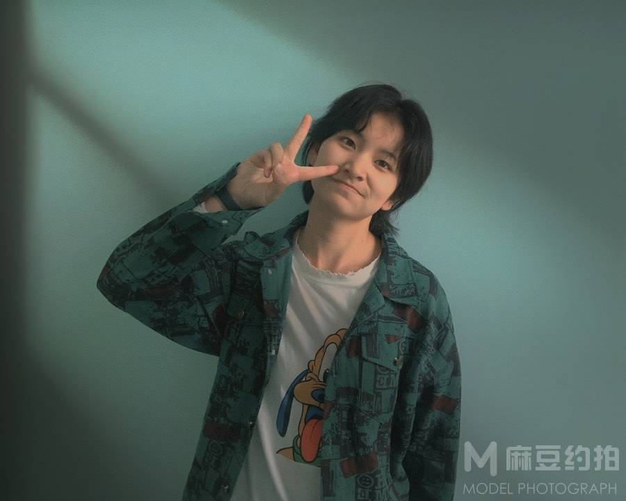 胶片模特