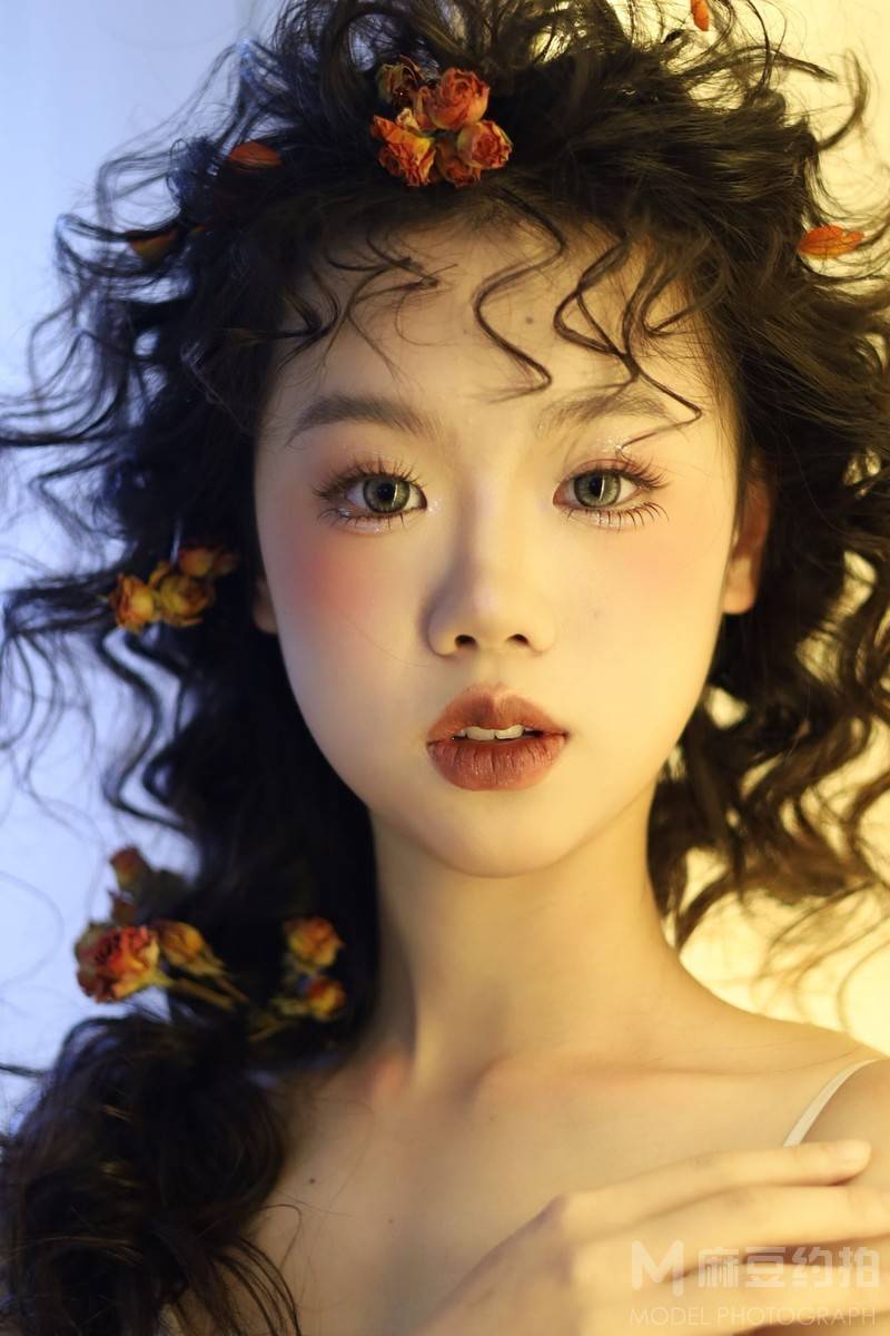妆容模特