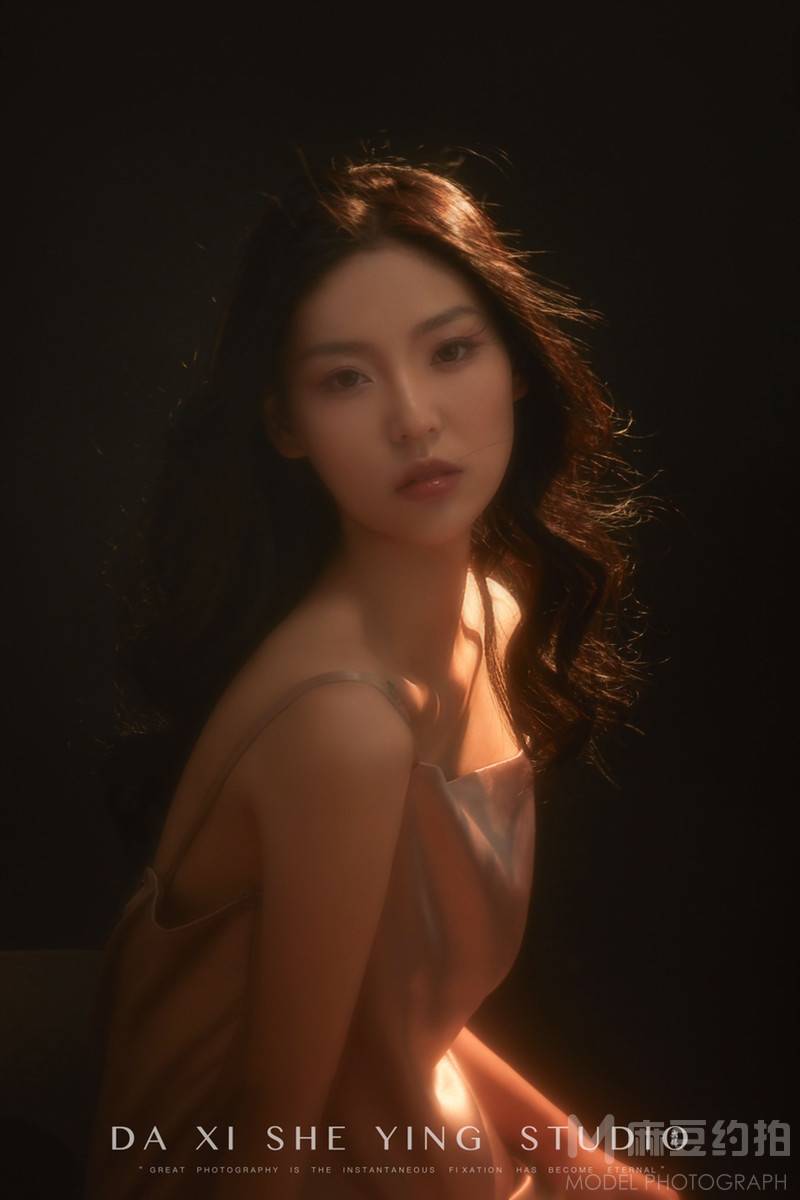 纪实模特