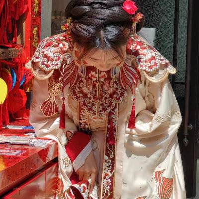 汉服模特