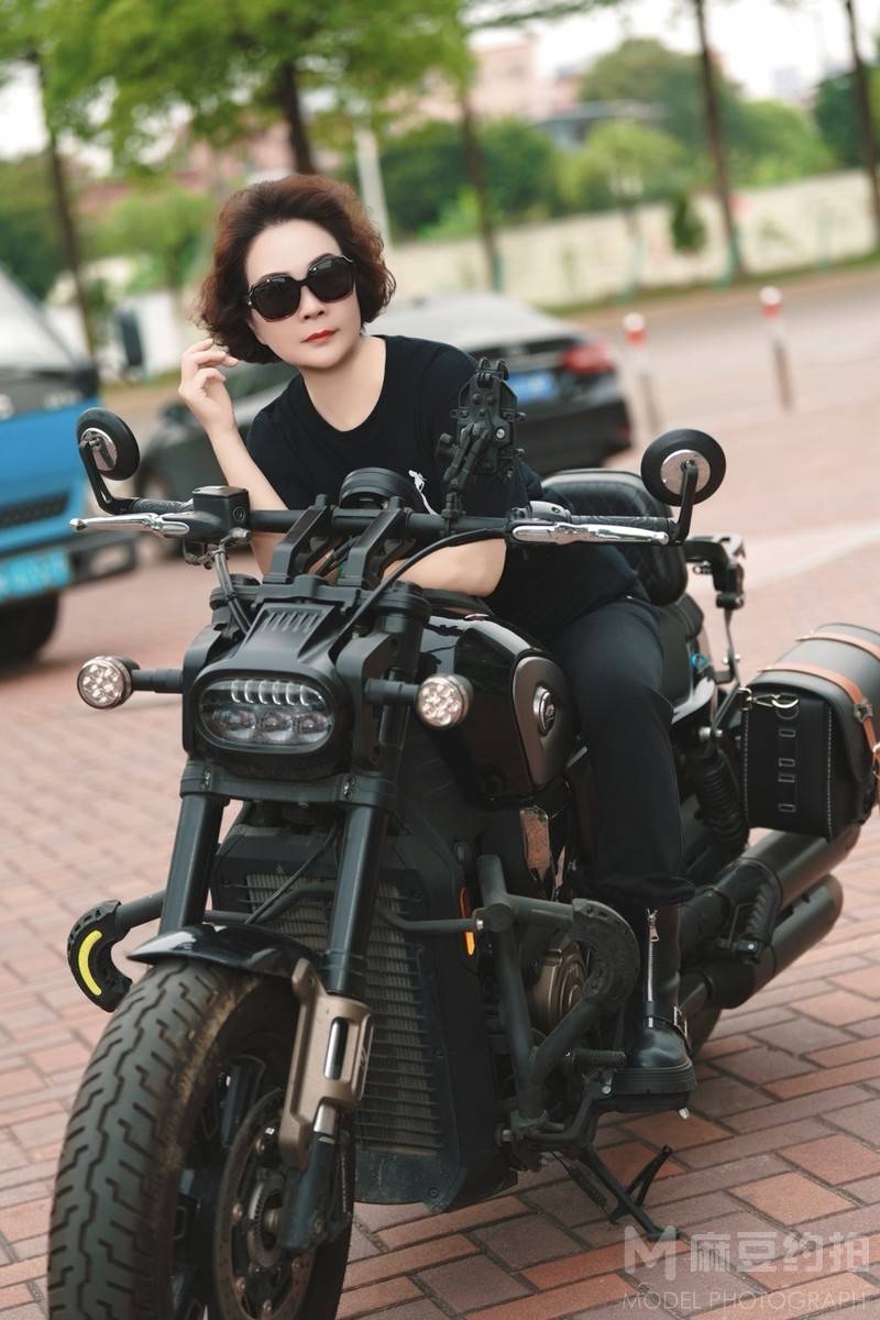 时尚模特