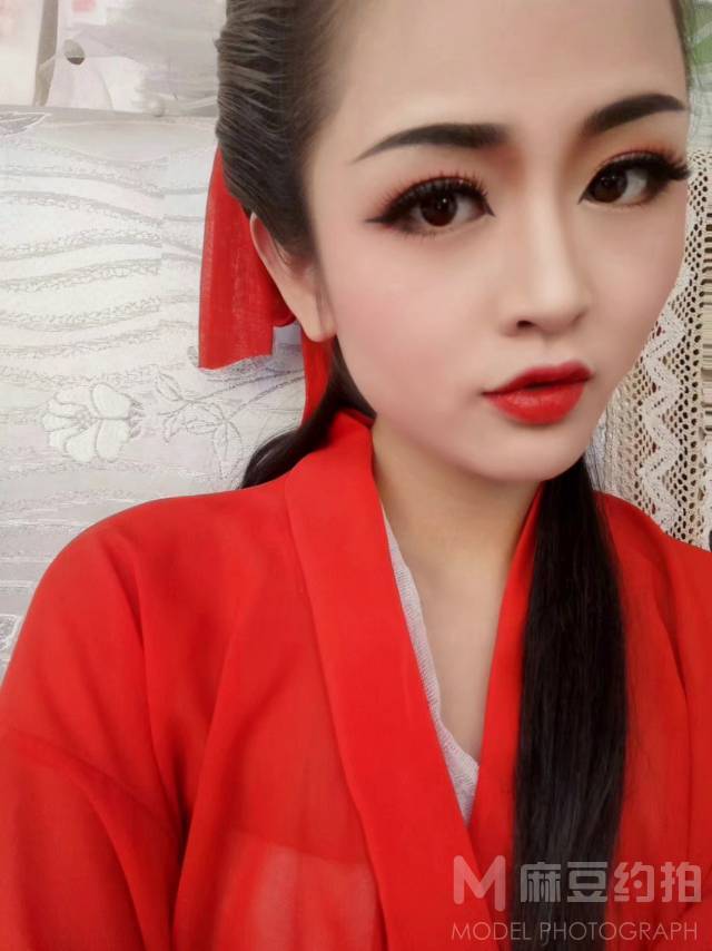 民国模特
