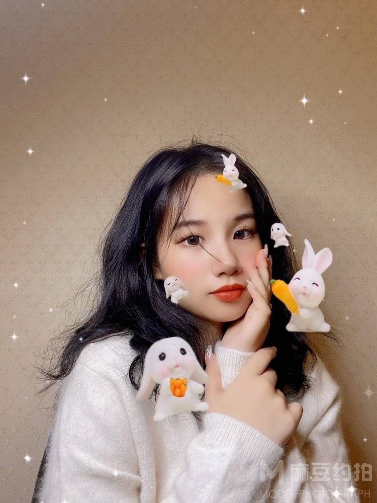 妆容模特