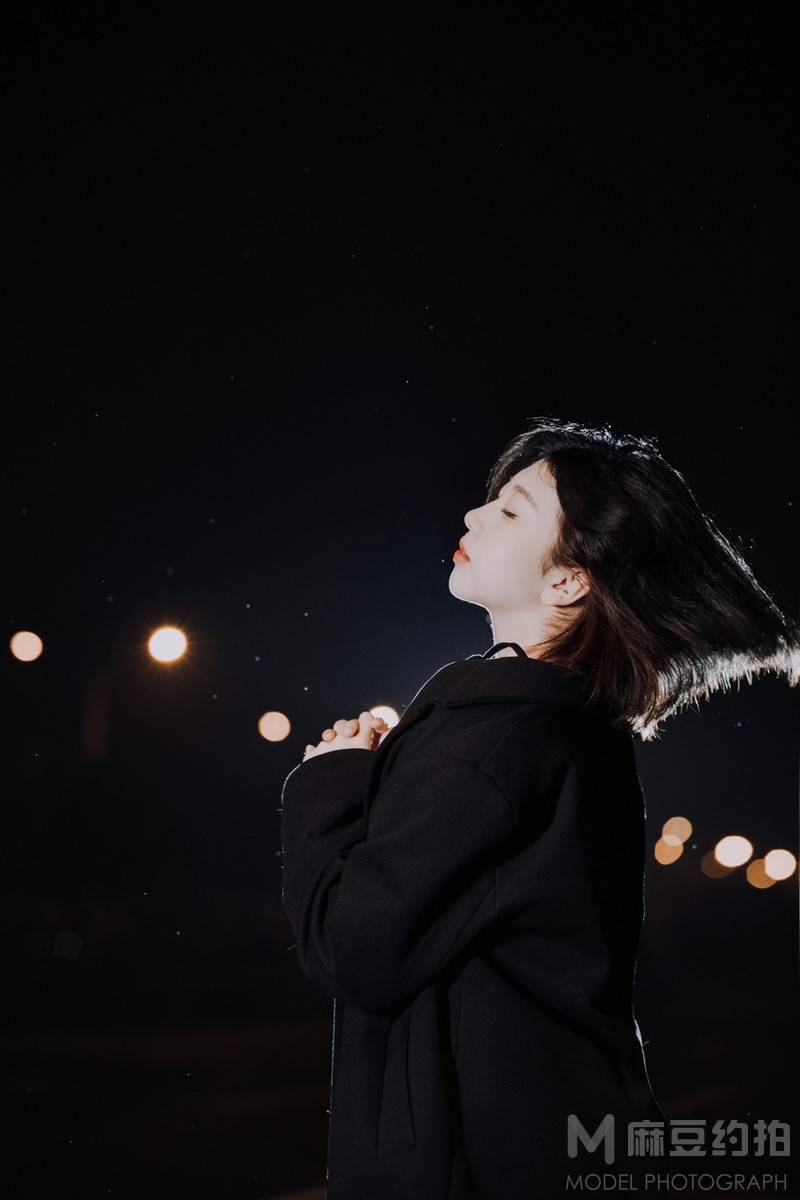 夜景模特