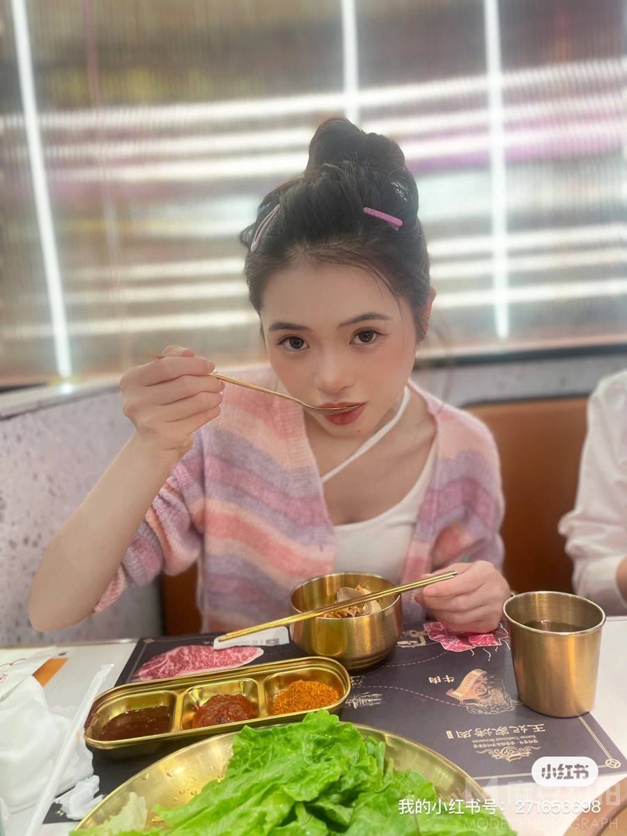 校园模特