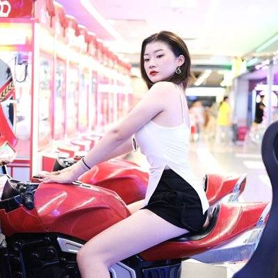 民国模特