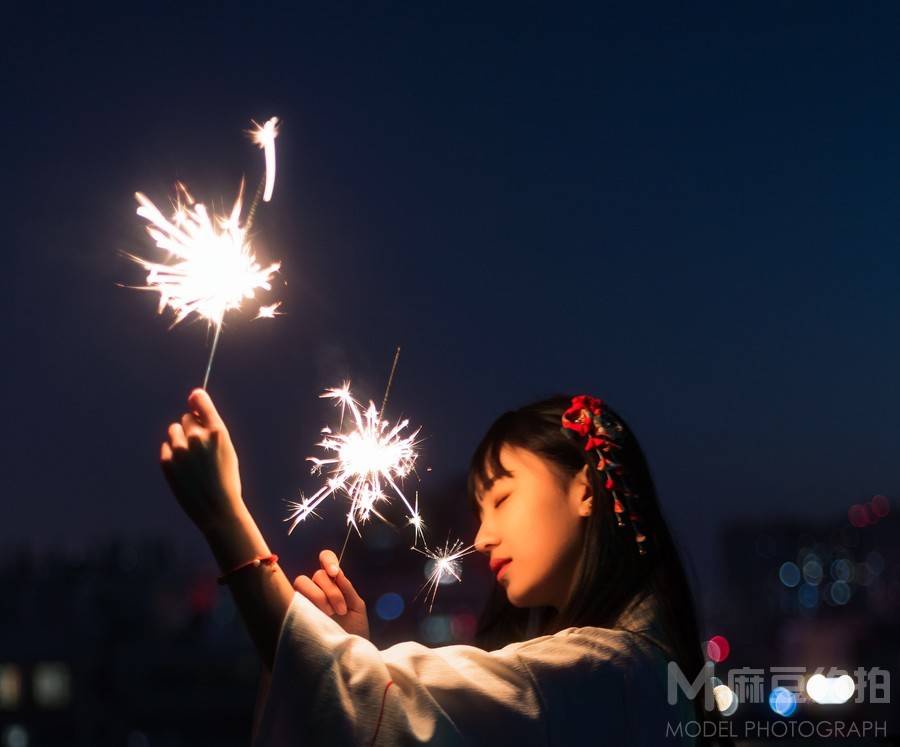 夜景模特