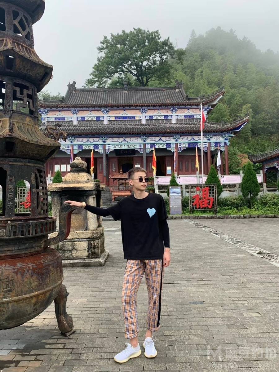 情侣模特