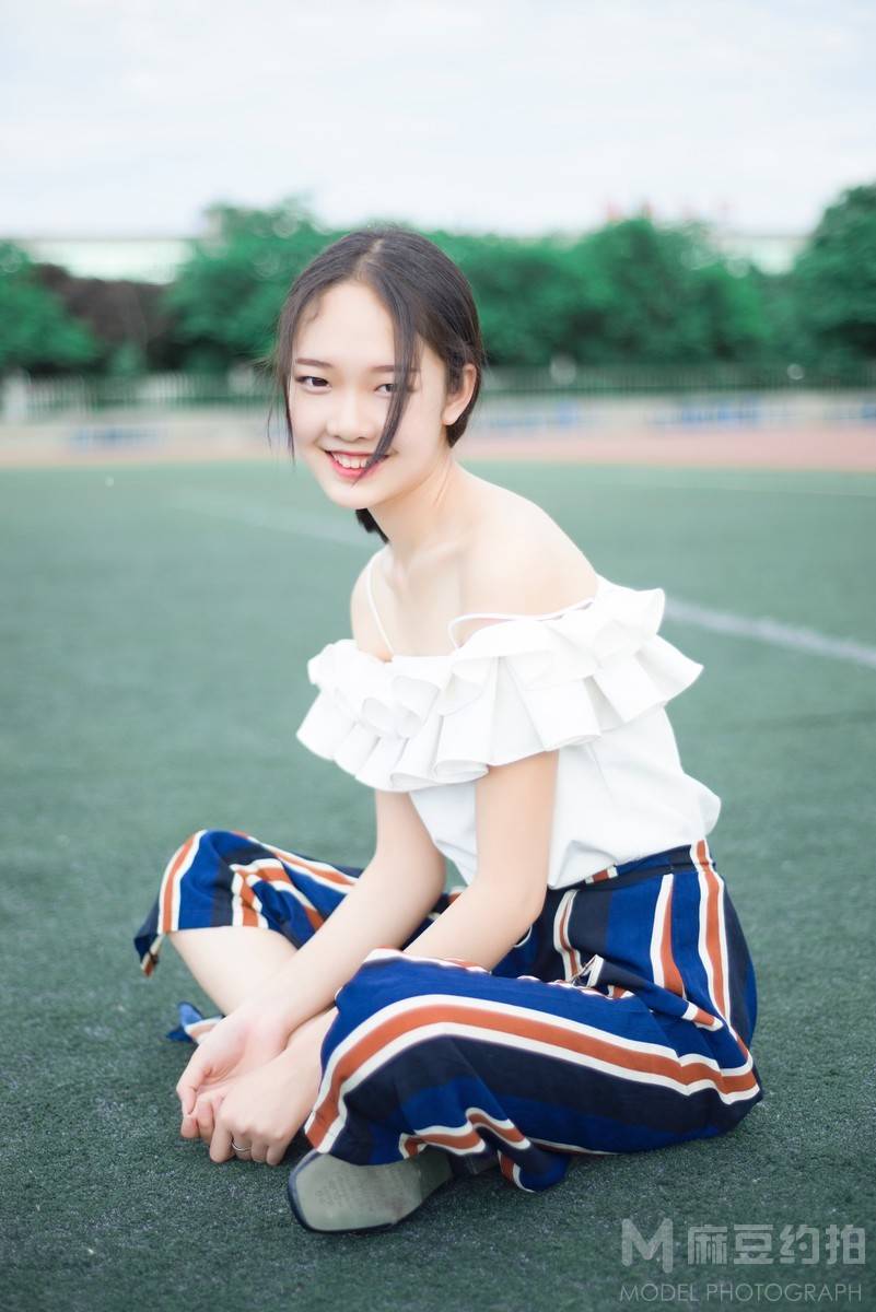 校园模特