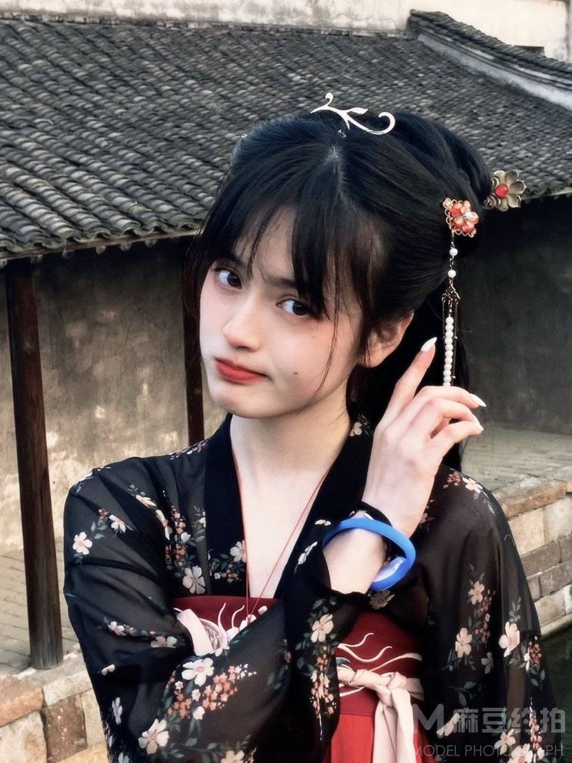胶片模特