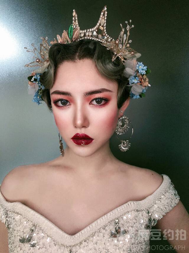 暗黑模特