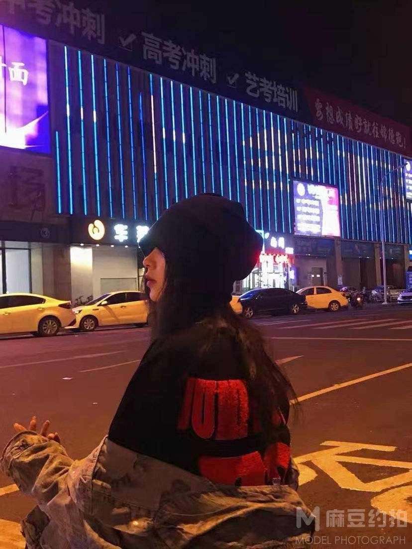 情侣模特