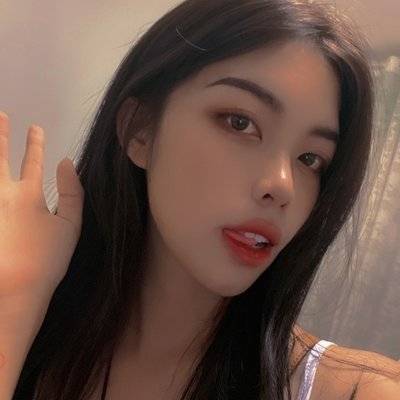 黑白模特