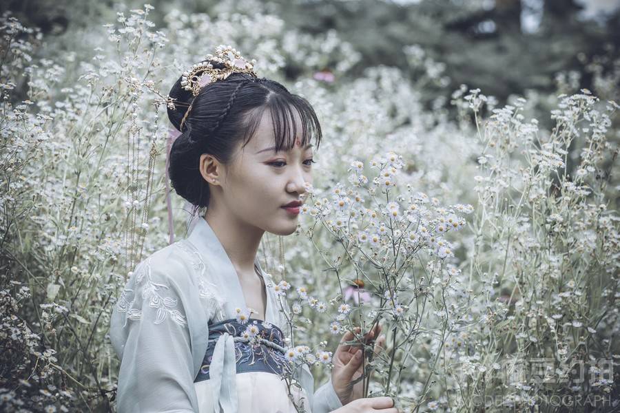汉服模特