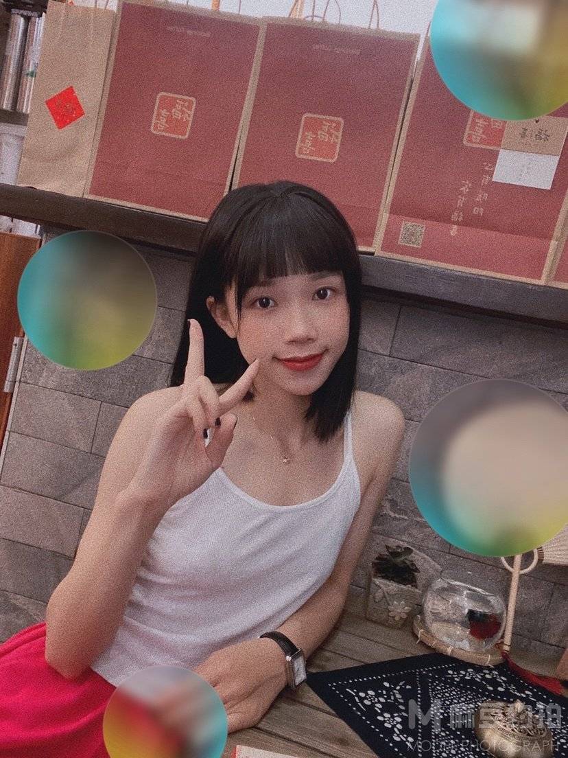黑白模特
