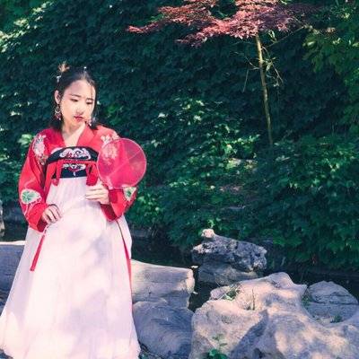 汉服模特