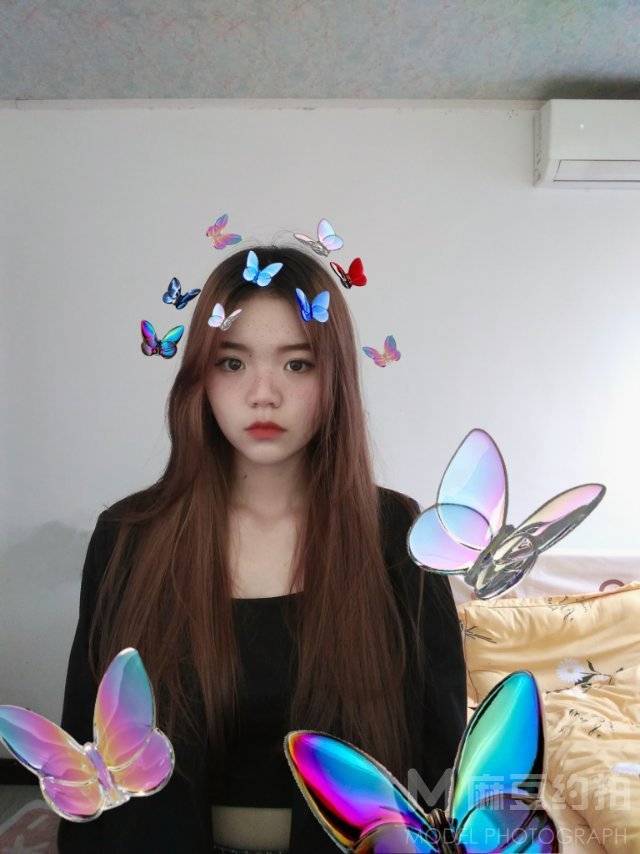 校园模特