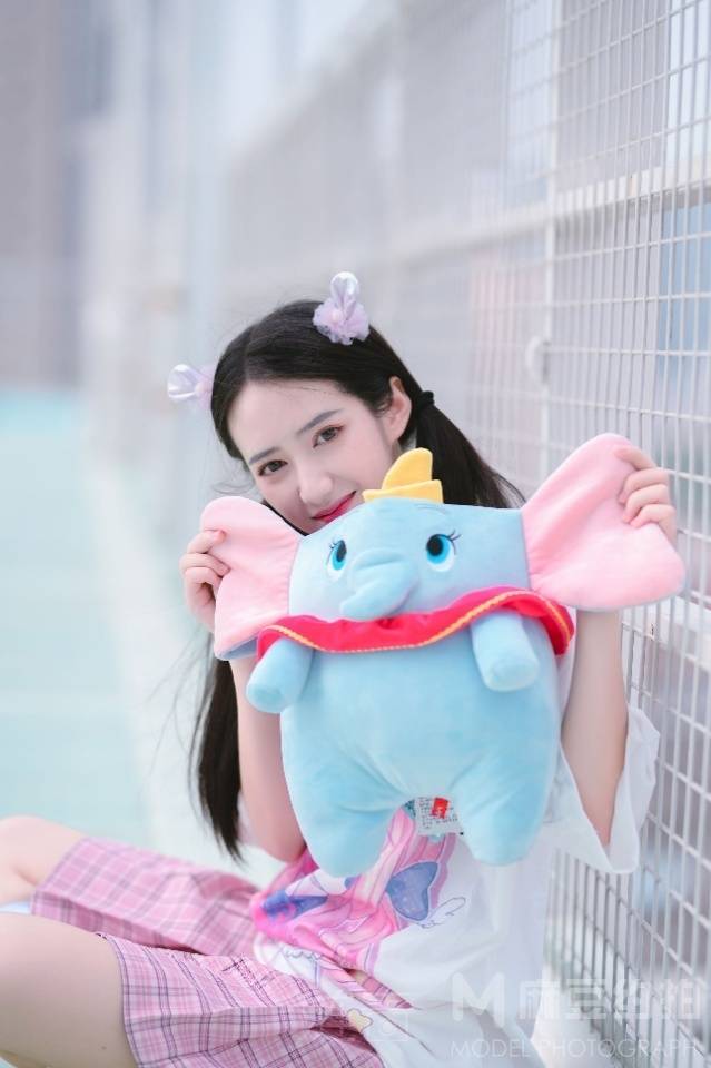 校园模特