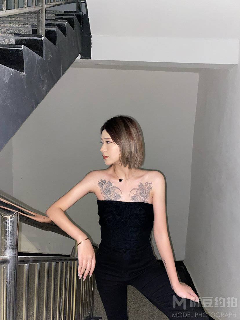 暗黑模特