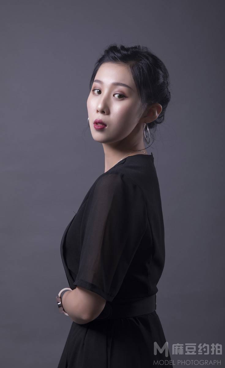 暗黑模特