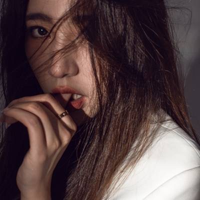 黑白模特
