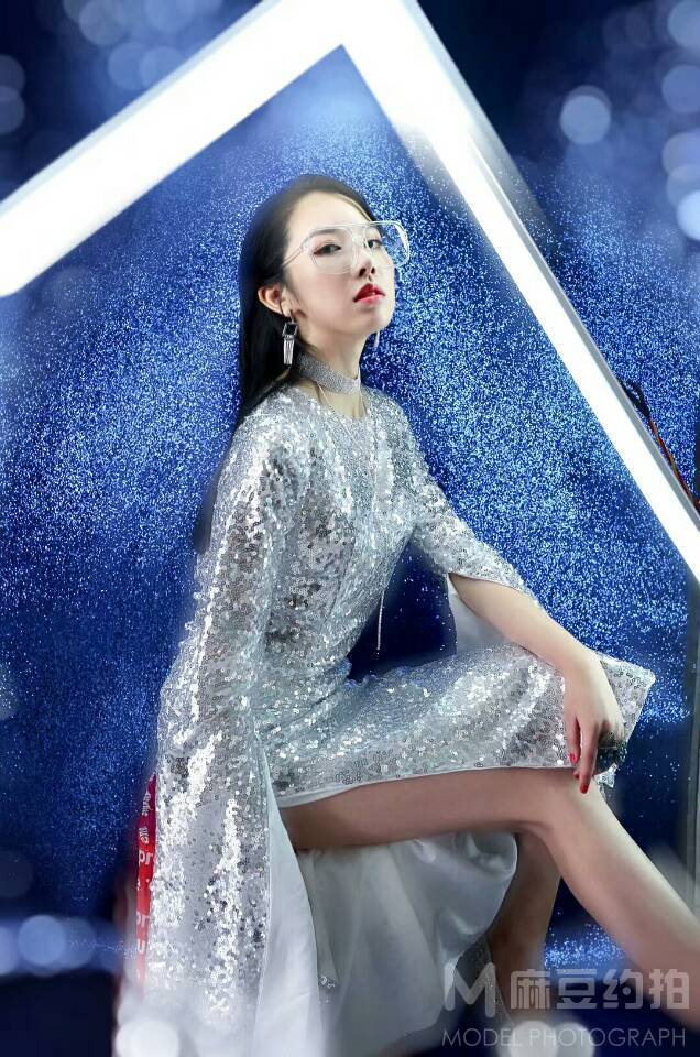 私房模特