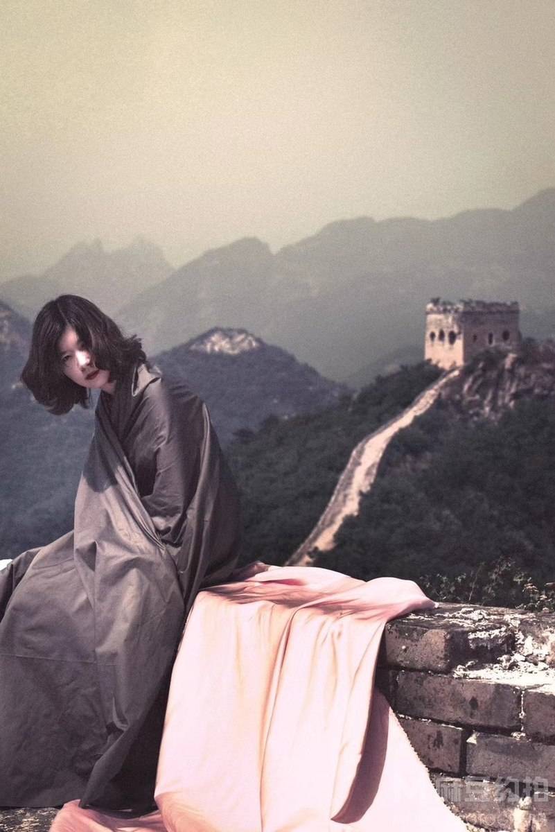 黑白模特
