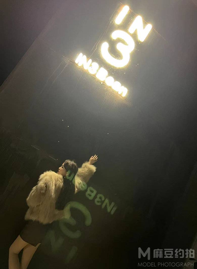 纪实模特