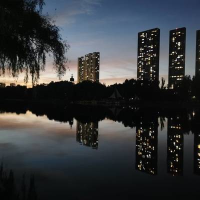 夜景模特