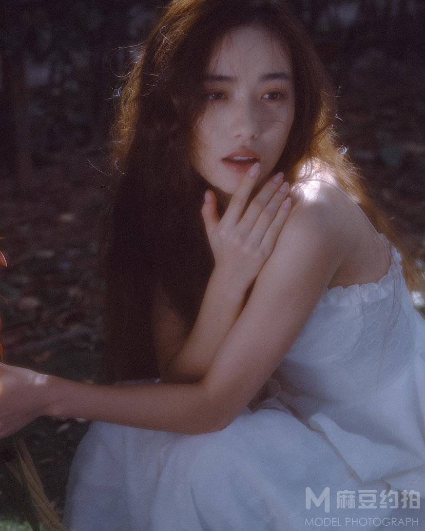 胶片模特