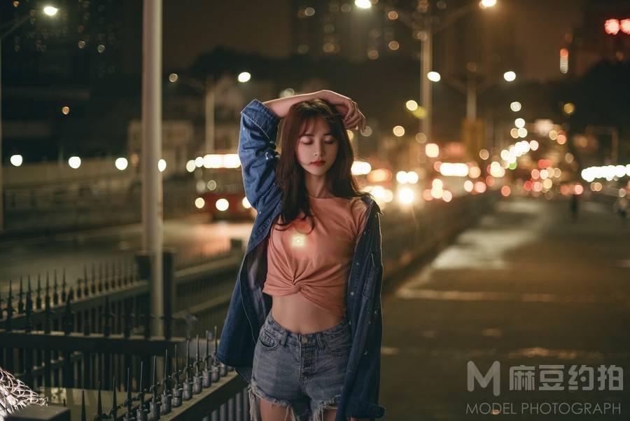 夜景模特