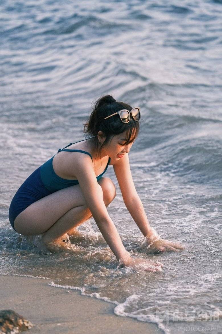 胶片模特