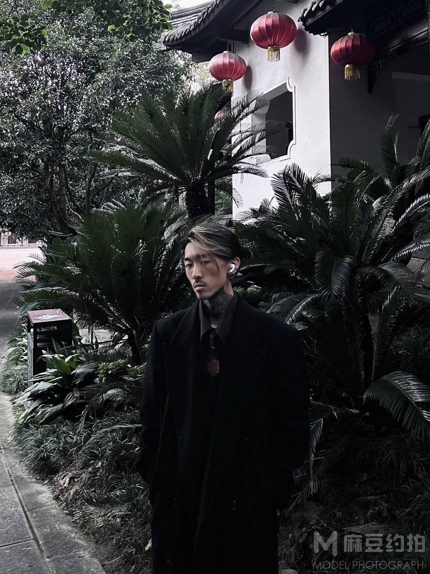 暗黑模特