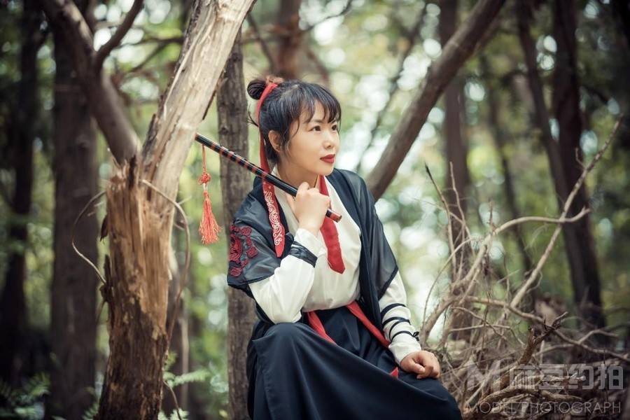 汉服模特