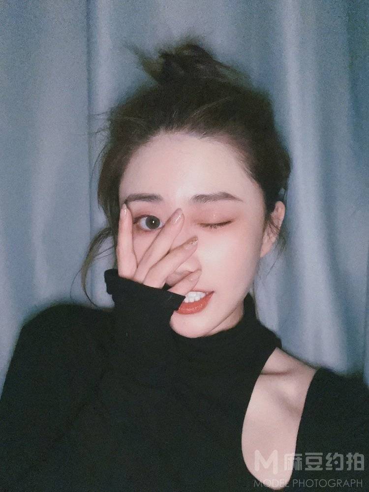 纪实模特